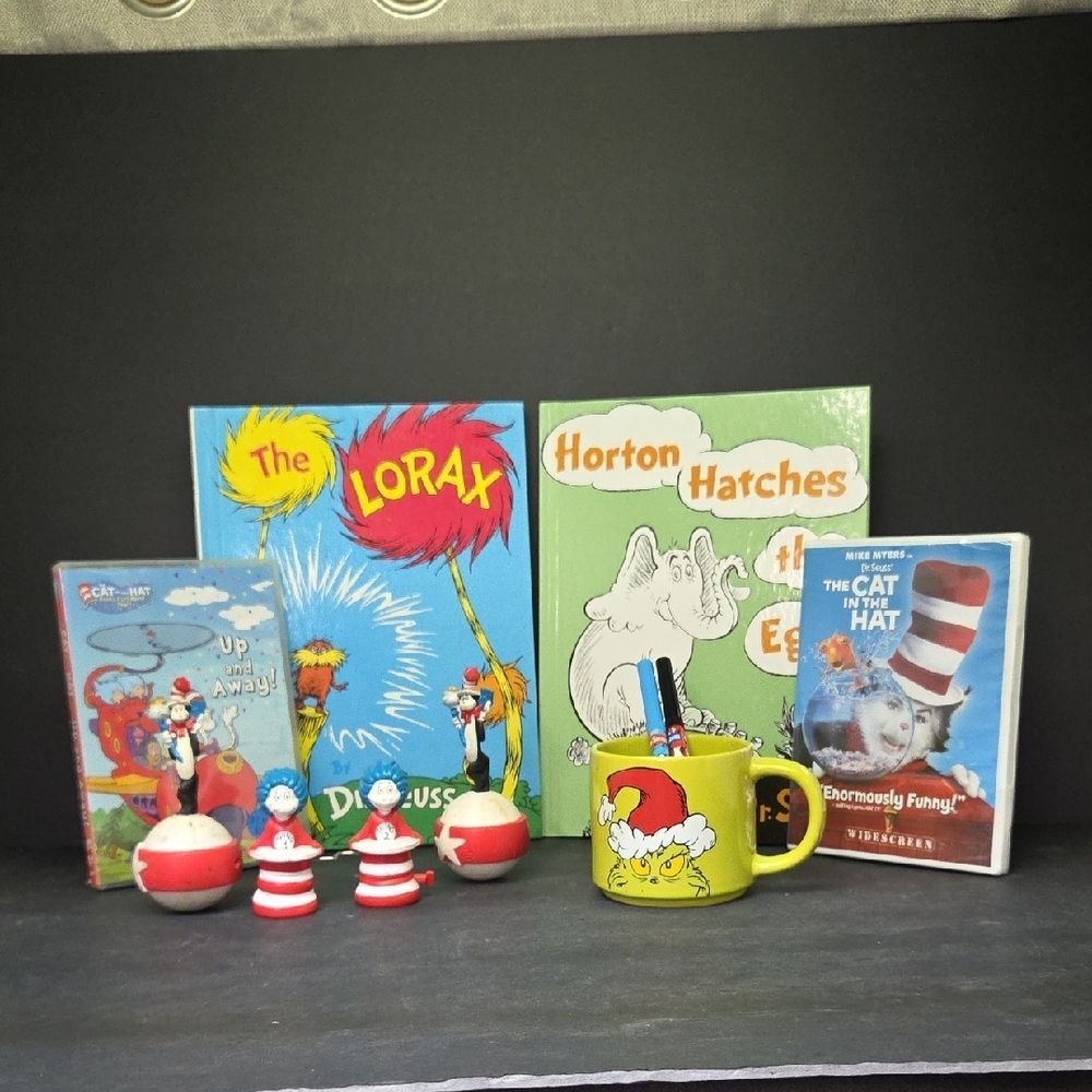 Cat In The Hat‎ Books, Dvd's, Mug, Pens, Toys